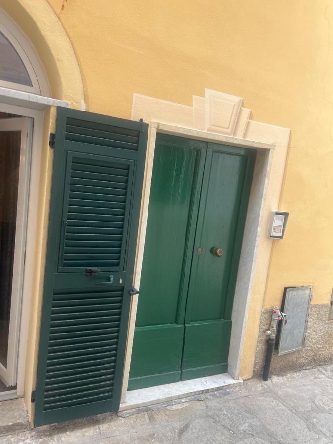 莫内利亚Loft Sofia A Pochi Metri Dal Mare公寓 外观 照片